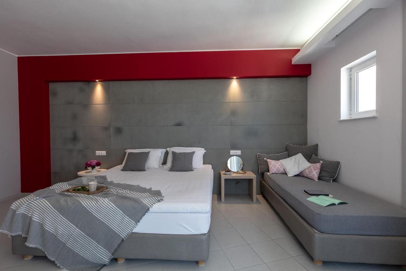 Akrogiali Beach Hotel Apartments Malia  Exterior photo